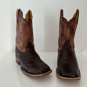 ALFA boys square toe western boots size 4